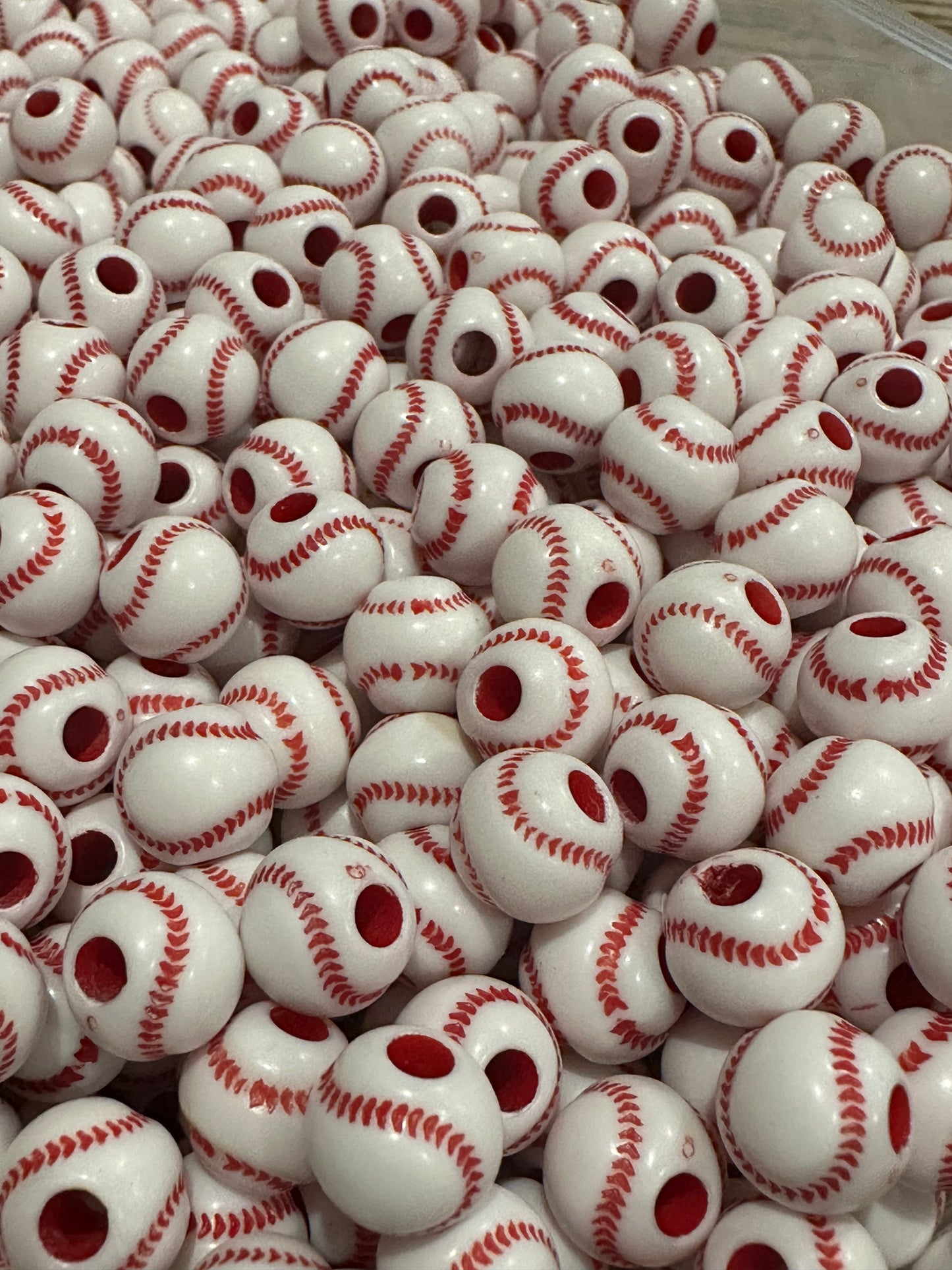 12MM sports acrylic beads