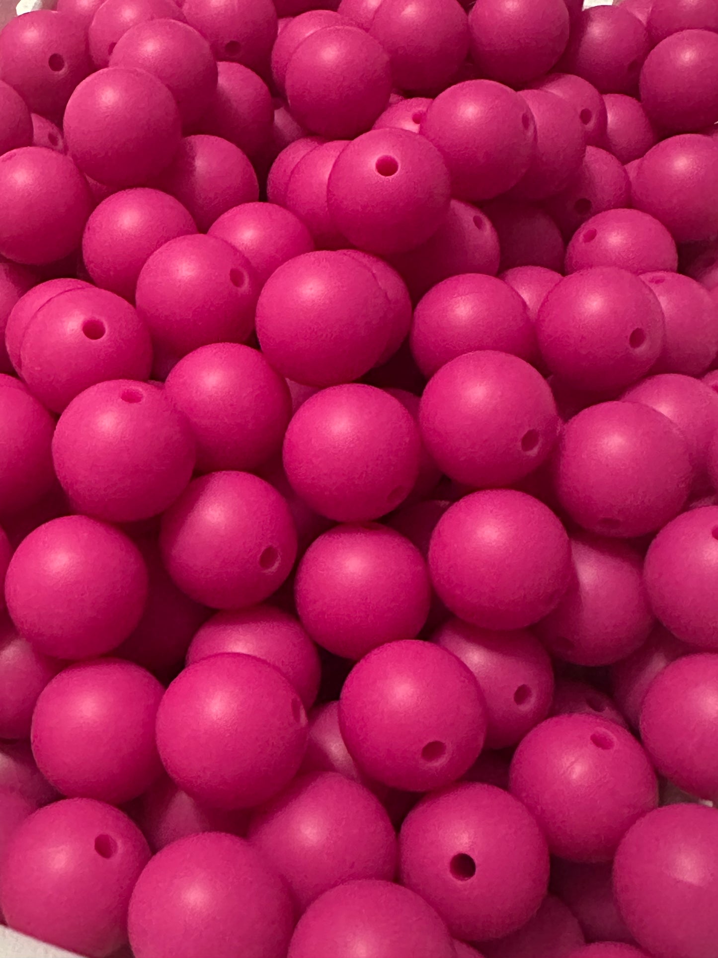 15MM HOT PINK BEAD